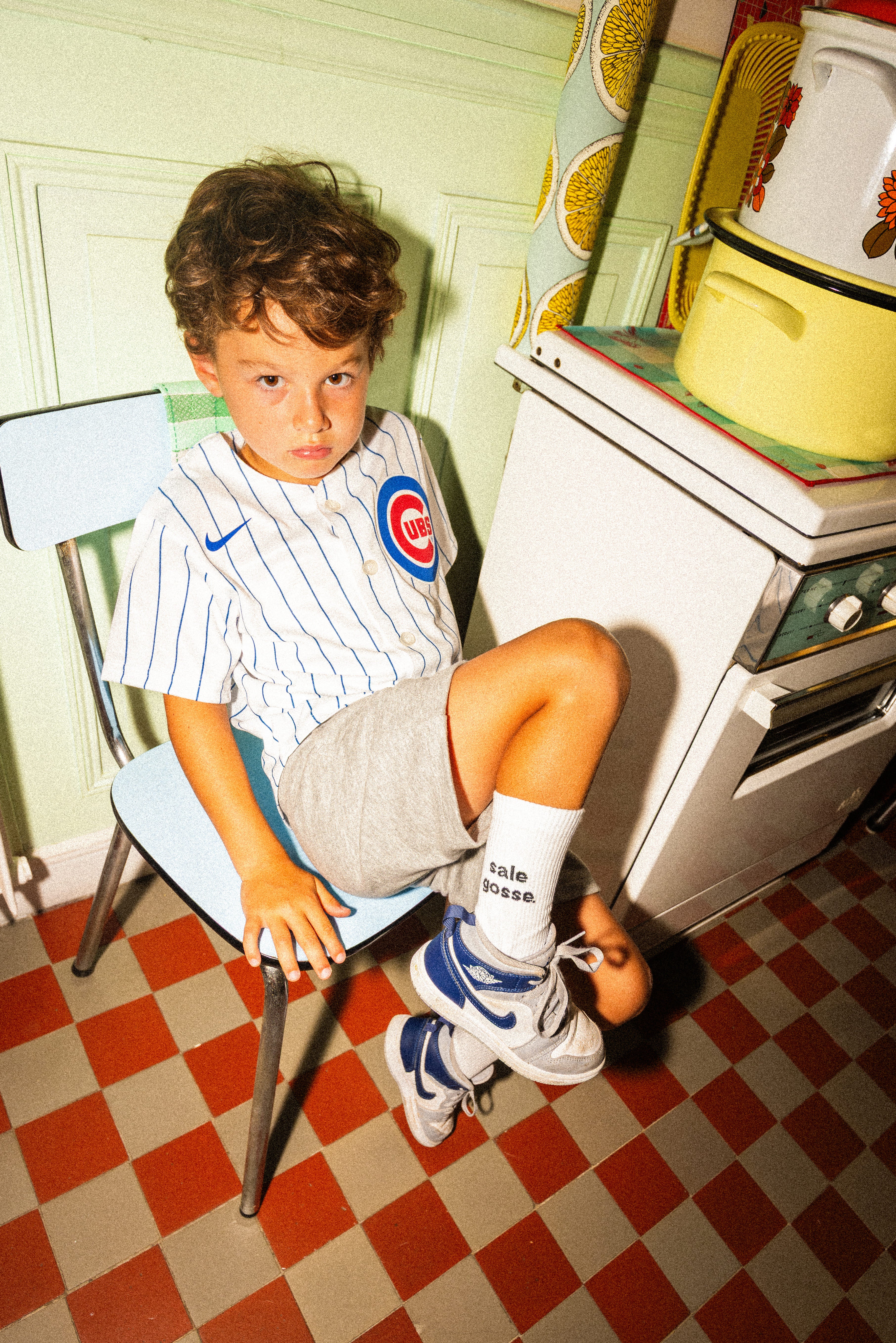 sale gosse.  **kids**